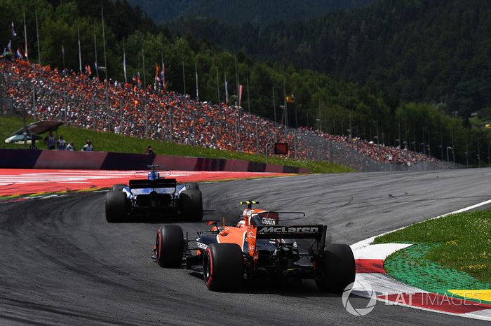Stoffel Vandoorne, McLaren MCL32