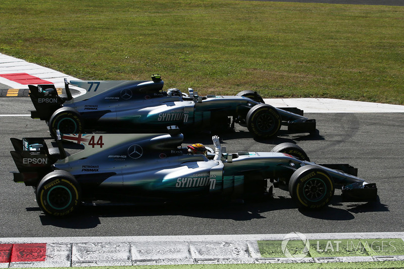 Lewis Hamilton, Mercedes AMG F1 W08 y Valtteri Bottas, Mercedes AMG F1 W08