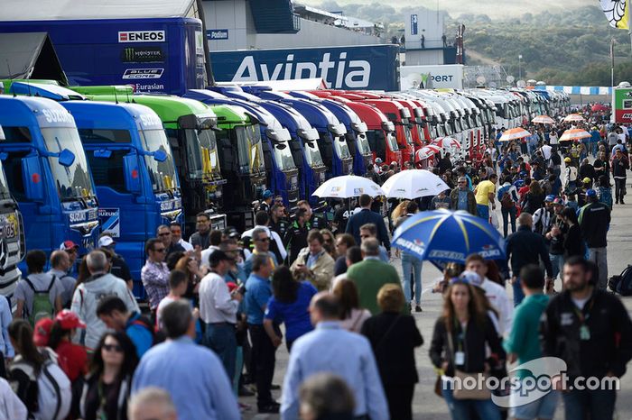 Ambiente en el paddock