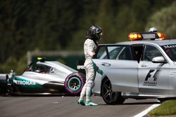 Nico Rosberg, Mercedes AMG F1 W07 Hybrid na crash