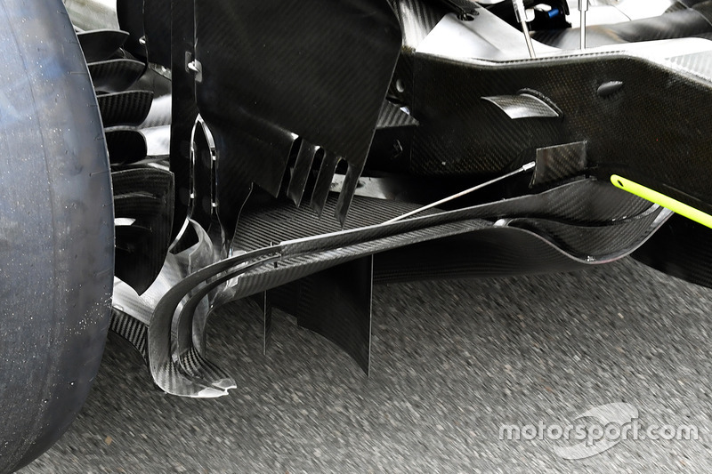 Mercedes W08 rear diffuser detail