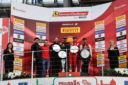 Podio Trofeo Pirelli