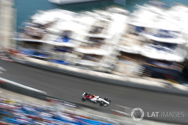 Шарль Леклер, Sauber C37