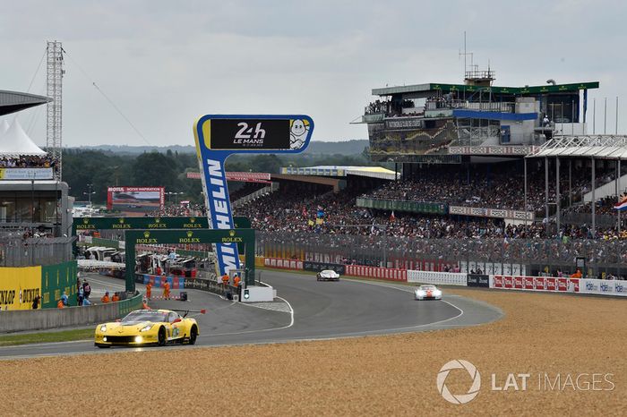 #64 Corvette Racing Chevrolet Corvette C7.R: Oliver Gavin, Tommy Milner, Marcel Fassler