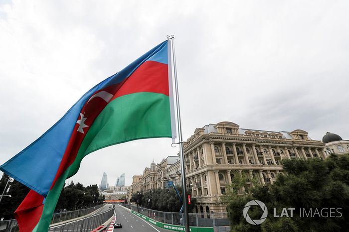 Lewis Hamilton, Mercedes-AMG F1 W09 EQ Power 