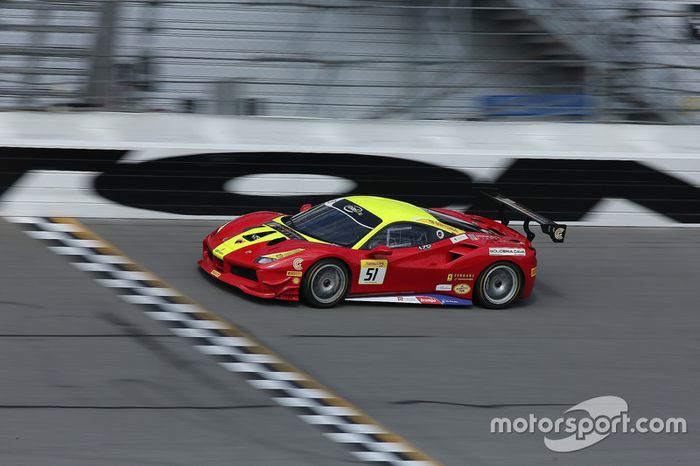 #51 Ferrari of Washington Ferrari 488: Robert Hodes