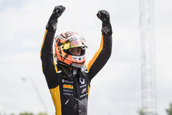 Le vainqueur Jack Aitken, ART Grand Prix