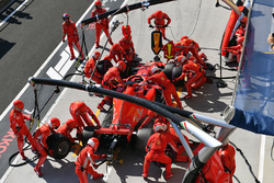 Себастьян Феттель, Ferrari SF71H, піт-стоп