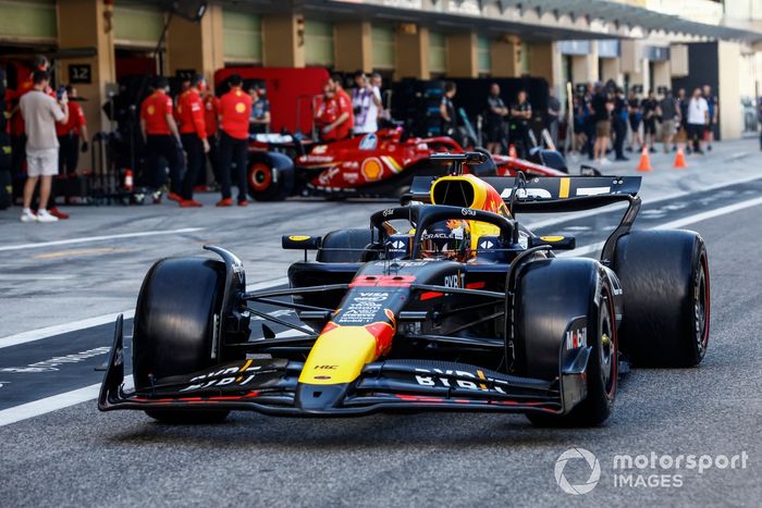 ハ*)様 【限定・非売品】F1 日本GP レッドブル ポストカード 角田裕毅 マ 角田裕毅、レッドブルのマシンでテスト開始！ カーナンバー22の