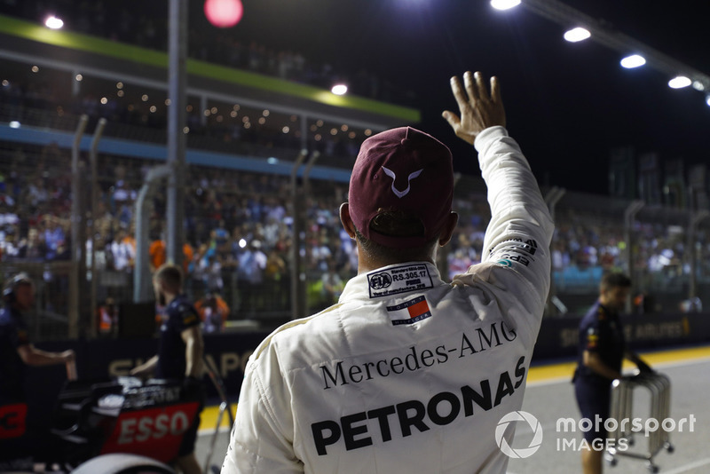 Lewis Hamilton, Mercedes AMG F1, celebrates pole position