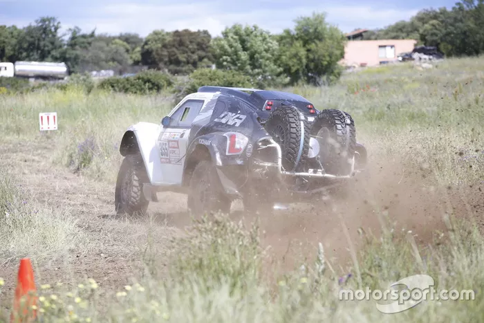 Prueba SsangYong Tivoli DKR