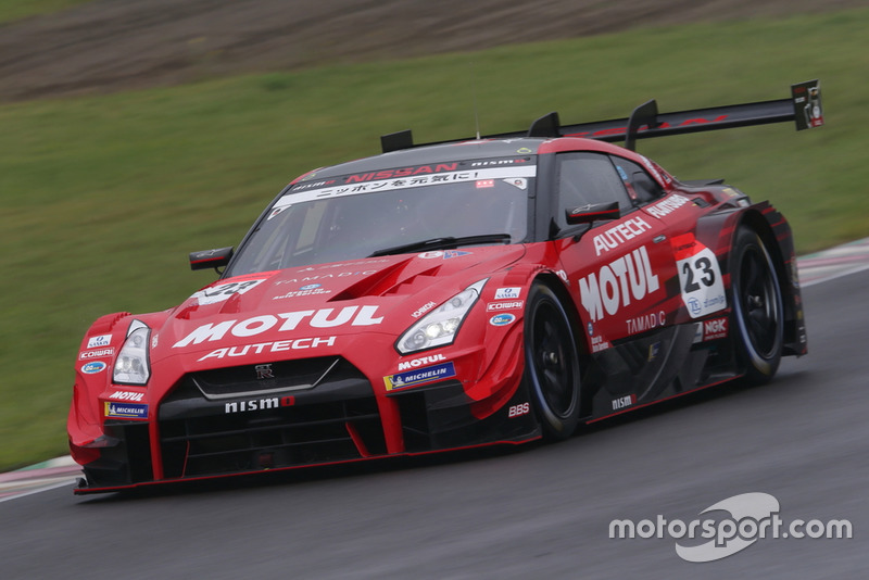 #23 MOTUL AUTECH GT-R