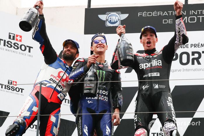 Podio: ganador Fabio Quartararo, Yamaha Factory Racing, tercer lugar Aleix Espargaró, Aprilia Racing Team, segundo lugar  Johann Zarco, Pramac Racing