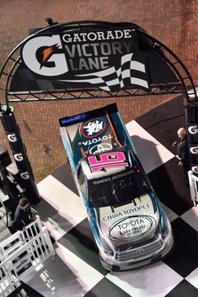 Winner Austin Hill, Hattori Racing Enterprises, Toyota Tundra CHIBA Toyopet