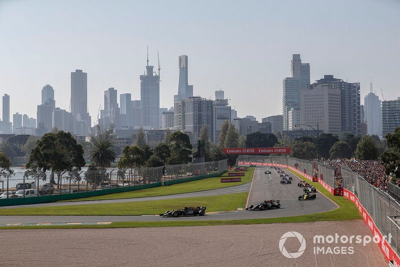Kevin Magnussen, Haas F1 Team VF-19, Romain Grosjean, Haas F1 Team VF-19, Nico Hulkenberg, Renault F1 Team R.S. 19, Kimi Raikkonen, Alfa Romeo Racing C38, Lando Norris, McLaren MCL34