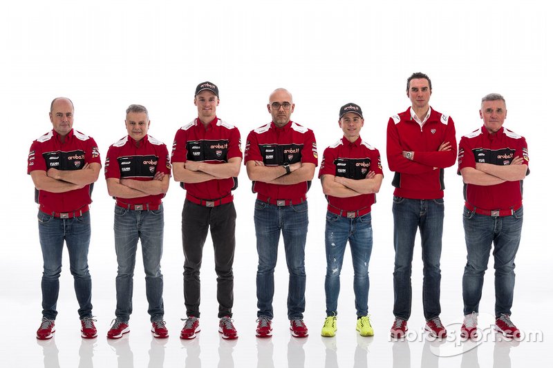 Чаз Девіс та Альваро Баутіста з командою, Aruba.it Racing-Ducati SBK Team