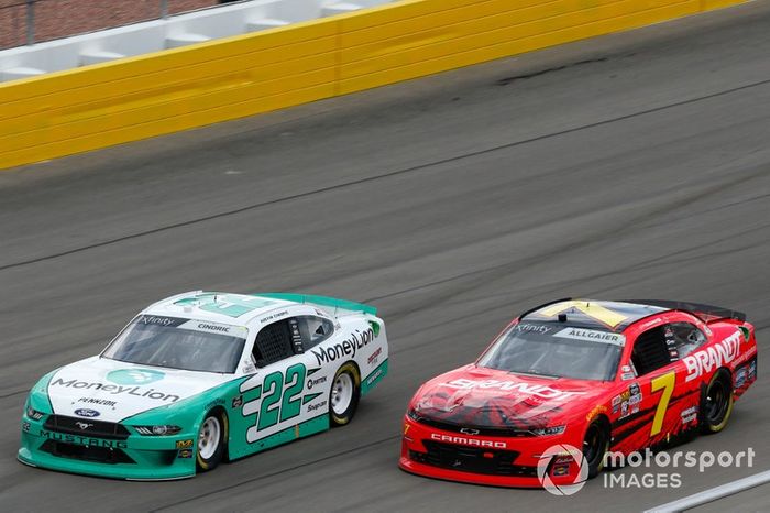 Austin Cindric, Team Penske, Ford Mustang MoneyLion Justin Allgaier, JR Motorsports, Chevrolet Camaro BRANDT Professional Agriculture