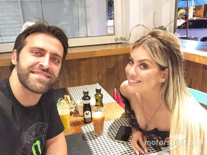 Átila Abreu e Renata Fan