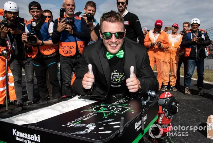 Jonathan Rea, Kawasaki Racing Team festeggia il suo quinto titolo