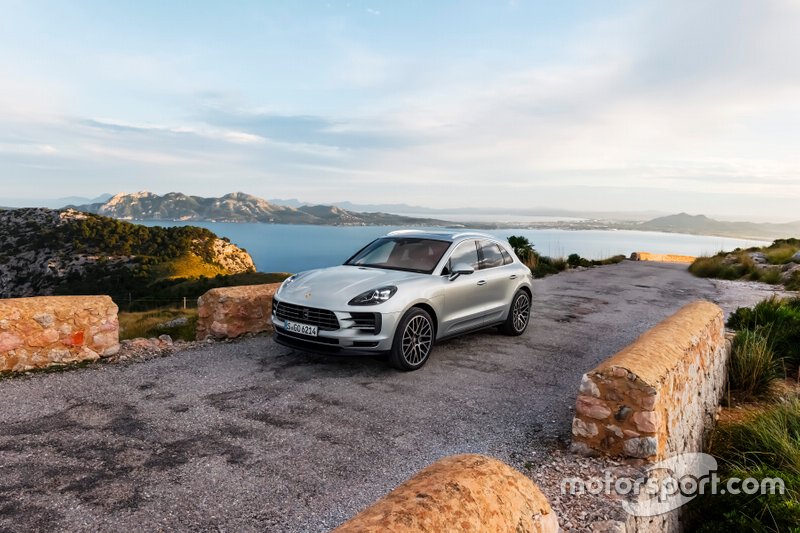 Porsche Macan S 2019 року