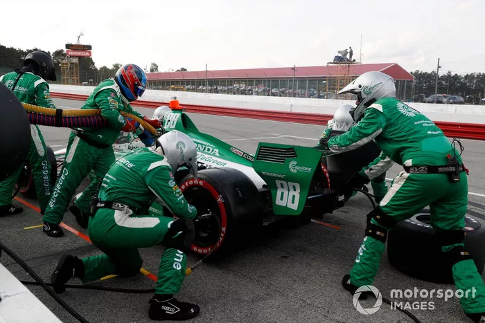 Colton Herta, Andretti Harding Steinbrenner Autosport Honda, pit stop