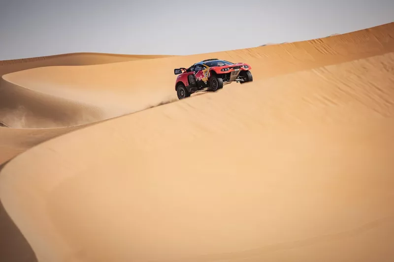 #201 Bahrain Raid Xtreme Prodrive: Sebastien Loeb, Fabian Lurquin