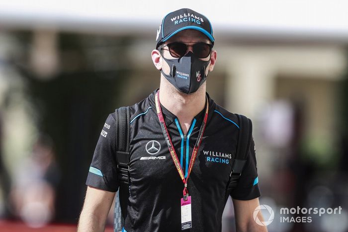 Nicholas Latifi: 25 años y 9 meses (29 de junio de 1995)