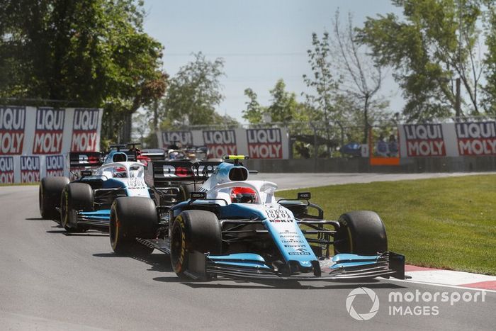Robert Kubica, Williams FW42, George Russell, Williams Racing FW42
