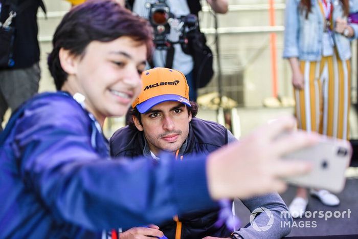 Carlos Sainz Jr., McLaren
