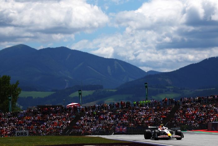 Liam Lawson, Equipo Racing Bulls