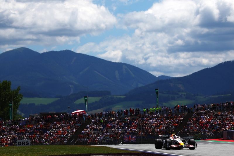 Liam Lawson, Equipo Racing Bulls