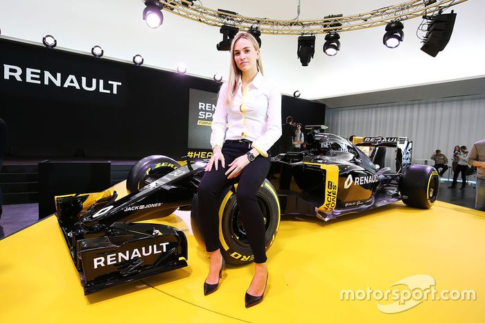 Carmen Jorda, Renault F1 Team piloto de desarrollo