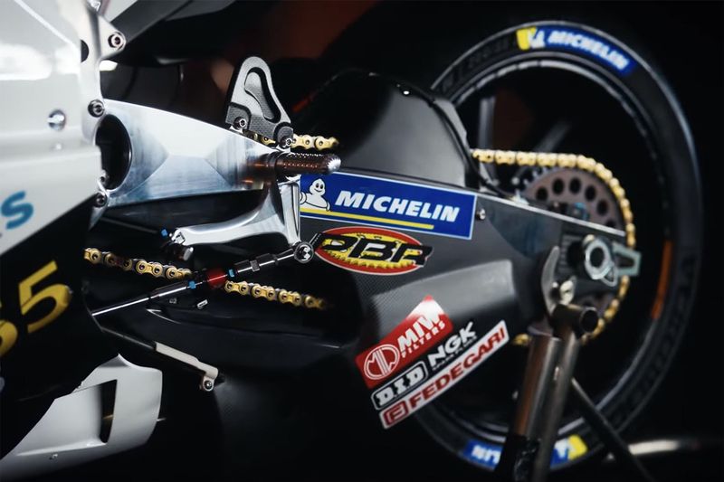 La moto de Johann Zarco, Team LCR Honda