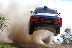 Тьєррі Ньовілль, Ніколя Жільсуль, Hyundai i20 WRC, Hyundai Motorsport