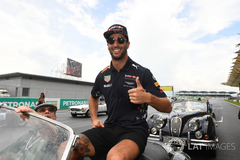 Daniel Ricciardo, Red Bull Racing on the drivers parade