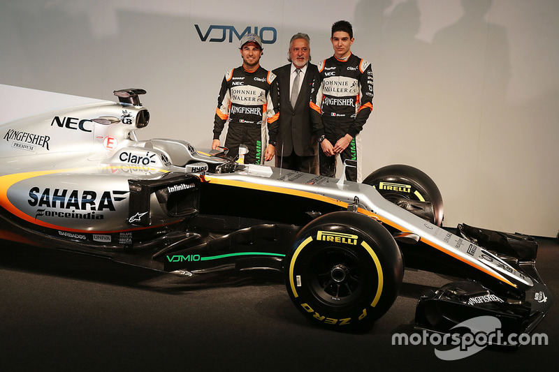 Sergio Perez, Sahara Force India F1 with Dr. Vijay Mallya, Sahara Force India F1 Team Owner and Este