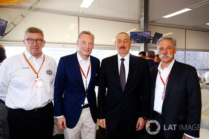 Ross Brawn, Director de Motorsports, FOM, Sean Bratches, Director Comercial Formula One Group, Azerbaiyán Presidente Ilham Aliyev, Chase Carey, Presidente, Formula One