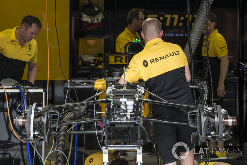 Renault RS17: Vorderradbremse