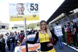 Gridgirl für Jamie Green, Audi Sport Team Rosberg, Audi RS 5 DTM