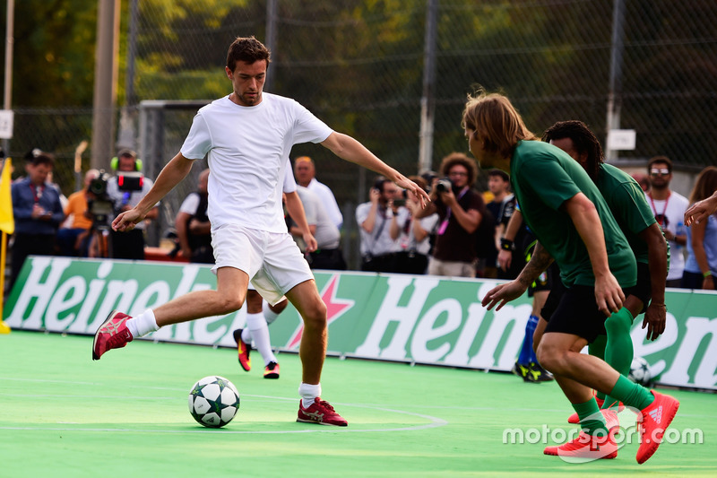 Jolyon Palmer, Renault Sport F1 Team at the charity 5-a-side football match