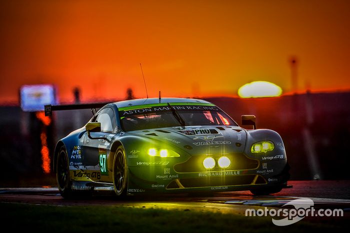#97 Aston Martin Racing Aston Martin Vantage GTE: Darren Turner, Fernando Rees