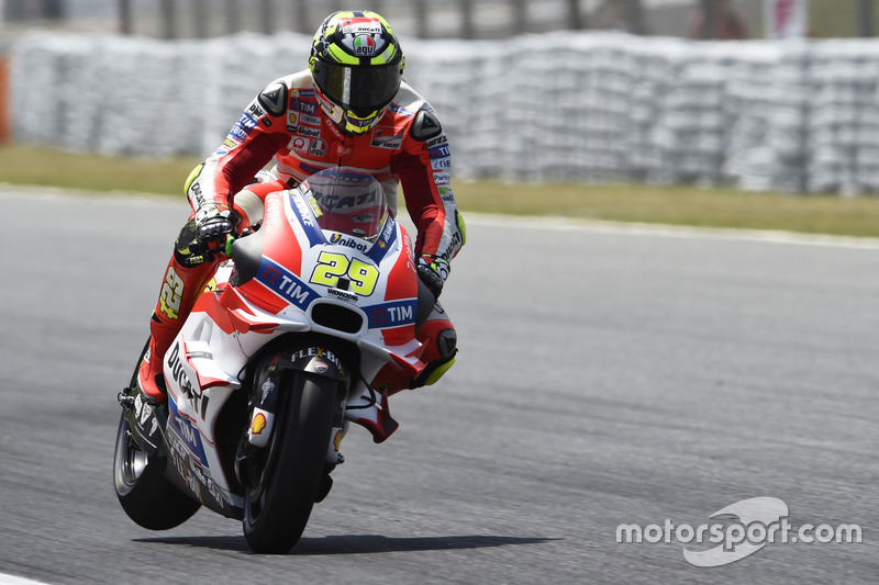 Andrea Iannone, Ducati Team, braking