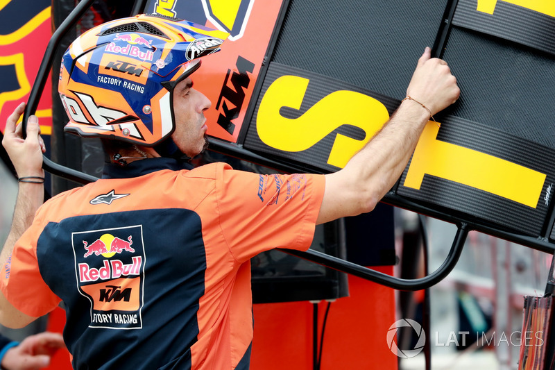 Team members of Red Bull KTM Factory Racing