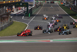Sebastian Vettel, Ferrari SF71H, Kimi Raikkonen, Ferrari SF71H, Valtteri Bottas, Mercedes AMG F1 W09, Lewis Hamilton, Mercedes AMG F1 W09, Max Verstappen, Red Bull Racing RB14 Tag Heuer, Daniel Ricciardo, Red Bull Racing RB14 Tag Heuer, Nico Hulkenberg, Renault Sport F1 Team R.S. 18, Carlos Sainz Jr., Renault Sport F1 Team R.S. 18