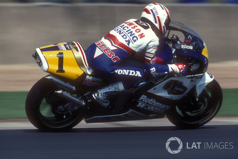 <img class="ms-flag-img ms-flag-img_s1" title="United States" src="https://cdn-4.motorsport.com/static/img/cf/us-3.svg" alt="United States" width="32" /> Eddie Lawson