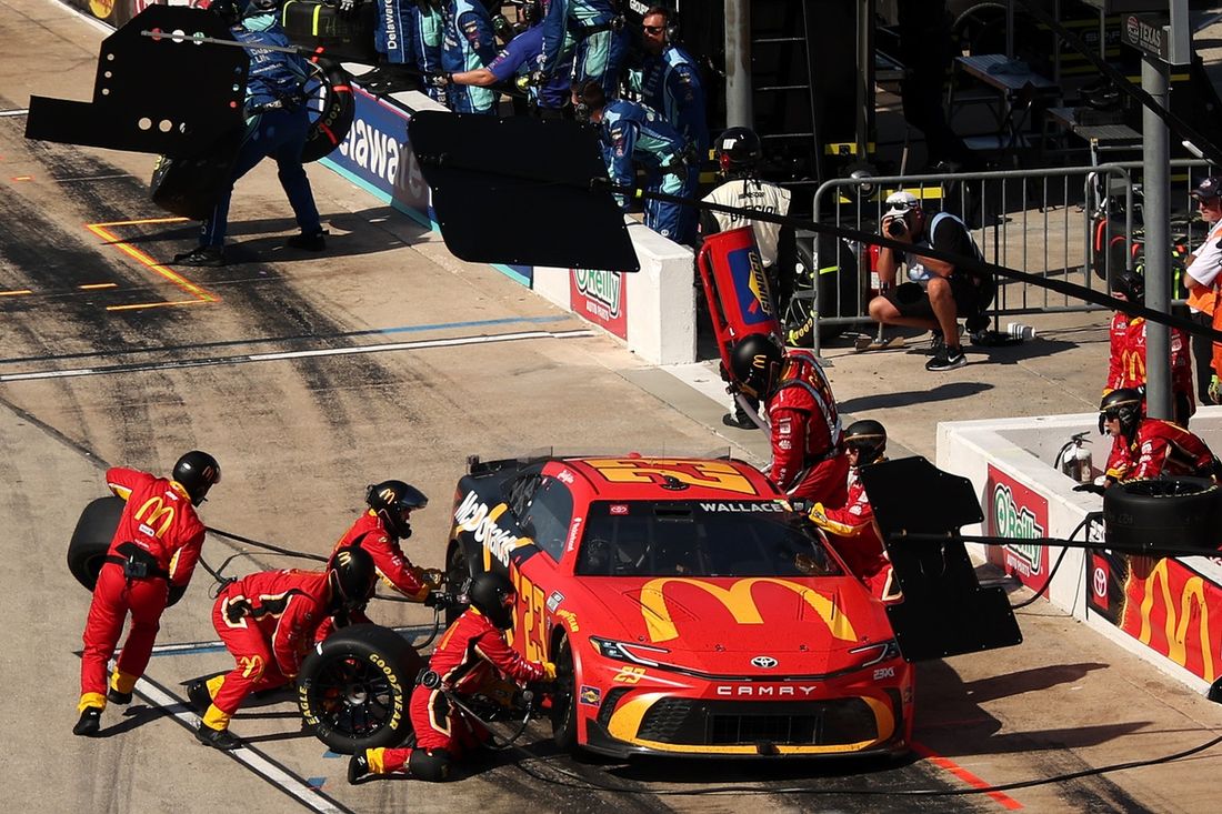Bubba Wallace, Toyota 23XI Racing