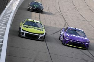Denny Hamlin, Joe Gibbs Racing Toyota; William Byron, Hendrick Motorsports Chevrolet; Ty Gibbs, Joe Gibbs Racing Toyota