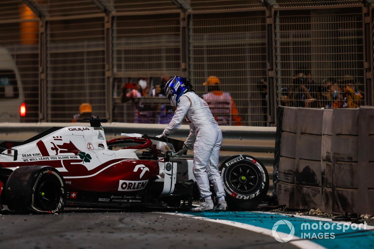 Kimi Raikkonen, Alfa Romeo Racing C41, gets out of his car after the accident in FP2