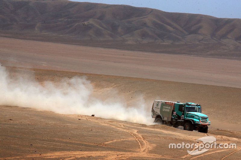 #503 Team De Rooy Iveco: Gerard de Rooy, Moises Torrallardona, Darek Rodewald  