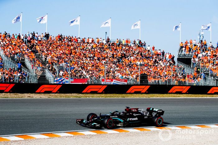 Lewis Hamilton, Mercedes W12